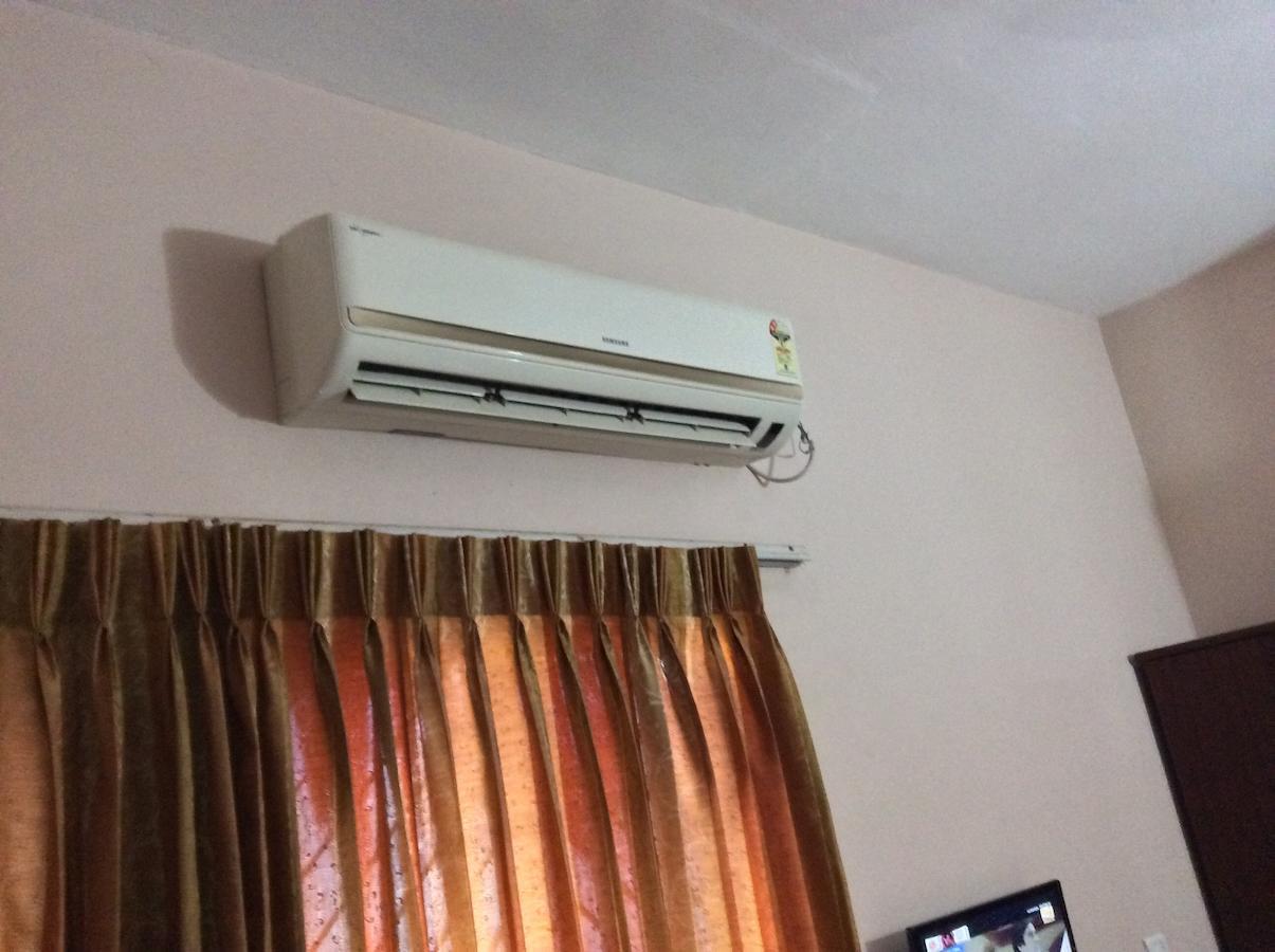 Sakthi Lodge Dharapuram 部屋 写真
